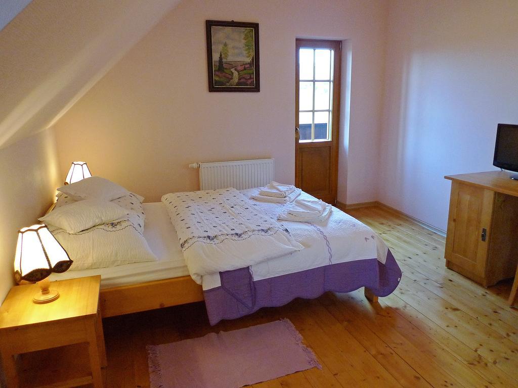 Vila Osada Jezdziecka Bata Mirsk Pokoj fotografie